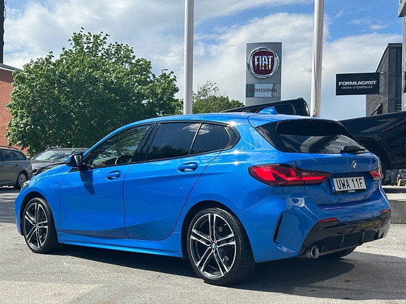 BMW 118i 5 of 5