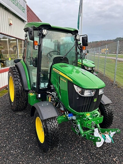 John Deere 4066R kompakttraktor