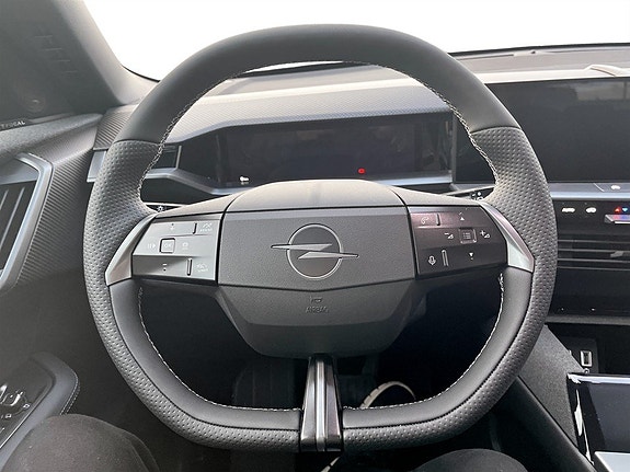 Opel Grandland 7 of 17