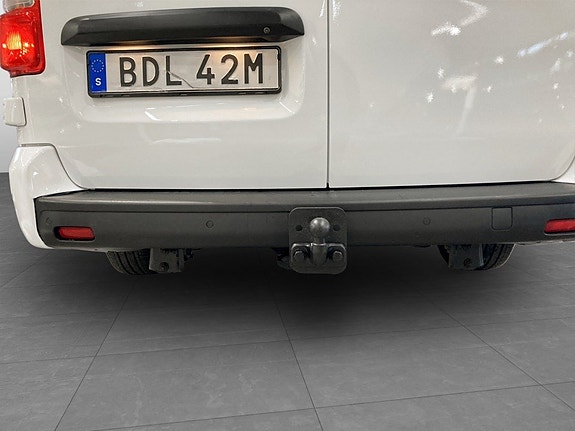 Opel Vivaro 5 of 5