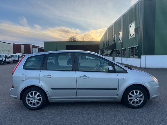 Ford C-Max 4 of 15