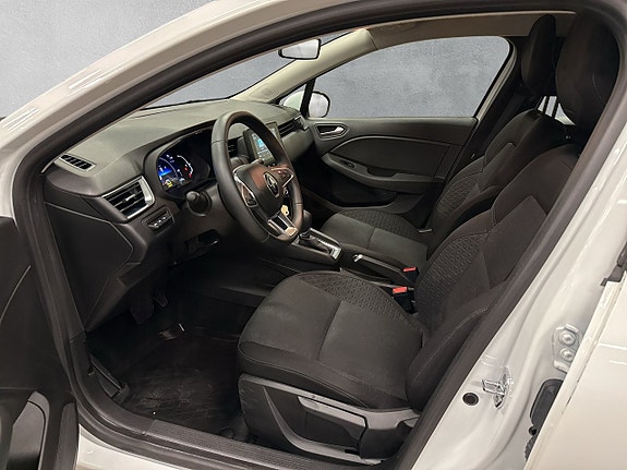 Renault Clio 11 of 23