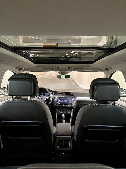 Volkswagen Tiguan 5 of 5