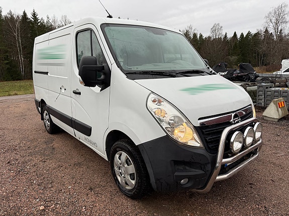 Opel Movano 2 of 10