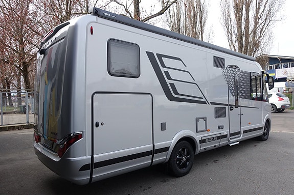 Hymer Masterline I 780 BlackLine All utrustning! Fabriksny! 4 of 20