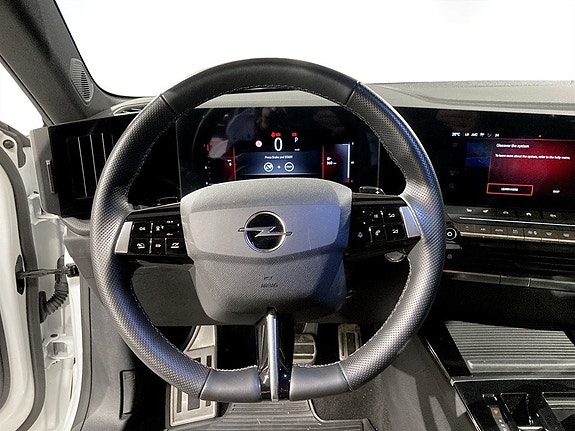 Opel Astra 6 of 15