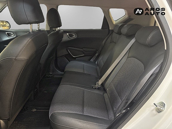 Kia e-Soul 9 of 14
