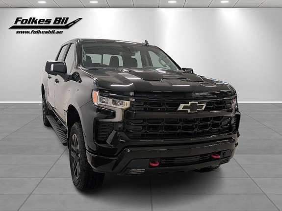 Chevrolet Silverado 1500 3 of 5