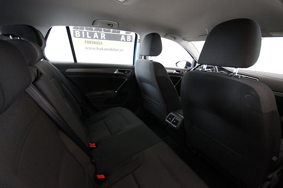 Volkswagen Golf VII 4 of 5