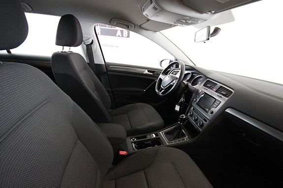 Volkswagen Golf VII 3 of 5