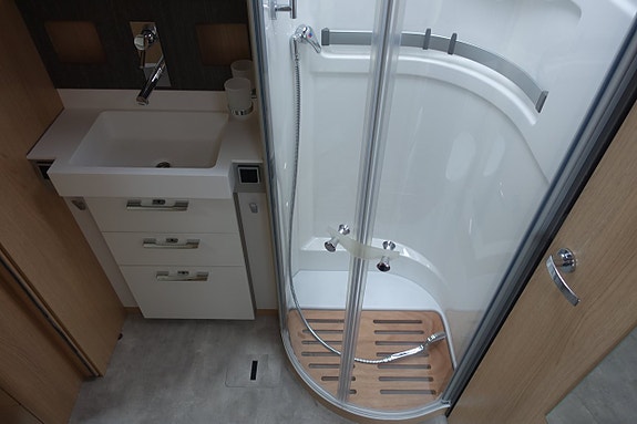 Hymer Masterline I 880 BlackLine All utrustning! Fabriksny! 15 of 23