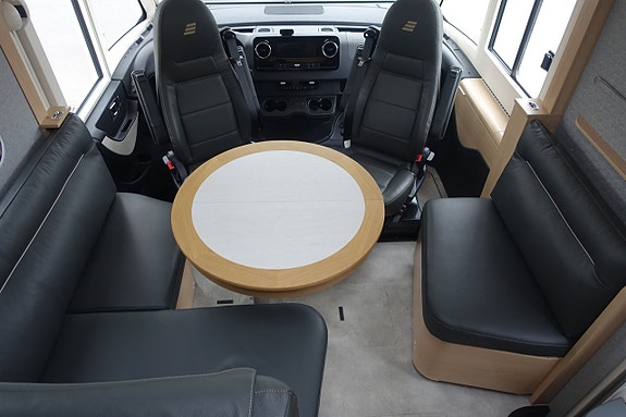 Hymer Masterline I 880 BlackLine All utrustning! Fabriksny! 6 of 23