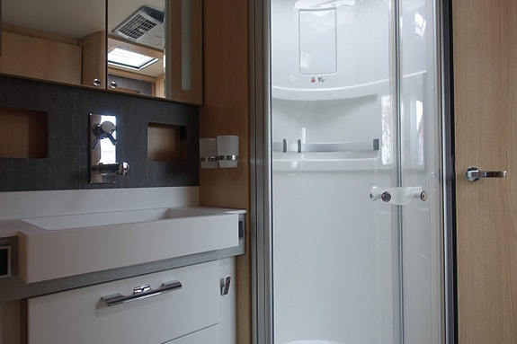Hymer Masterline I 880 BlackLine All utrustning! Fabriksny! 14 of 23
