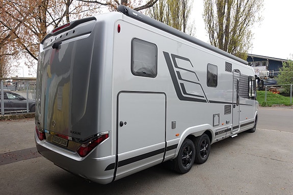 Hymer Masterline I 880 BlackLine All utrustning! Fabriksny! 4 of 23