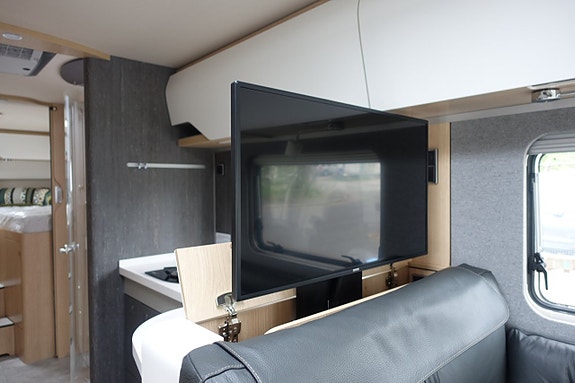 Hymer Masterline I 880 BlackLine All utrustning! Fabriksny! 19 of 23