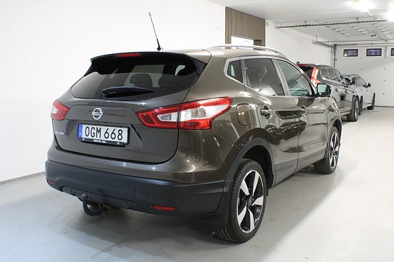 Nissan Qashqai 4 of 5