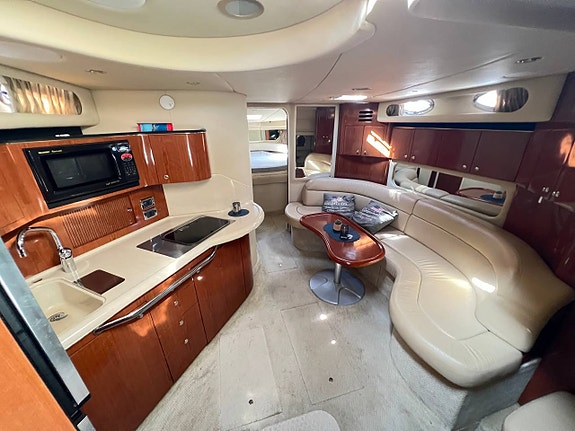 Sea Ray Sundancer 380 -2002 | 2 x Caterpillar 3126 | Axlar 6 of 12