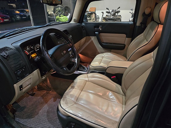 Hummer H3 6 of 15