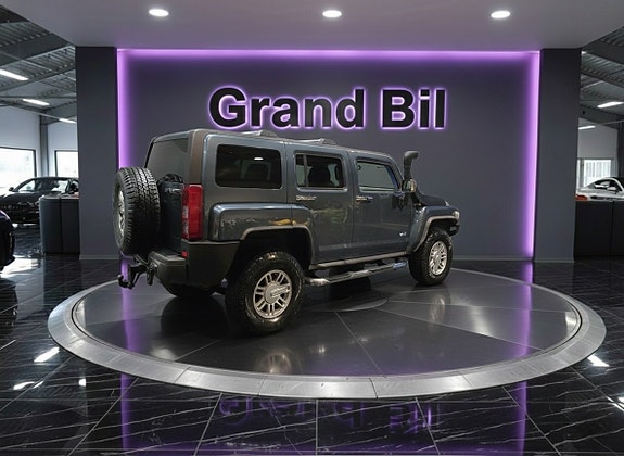Hummer H3 4 of 5