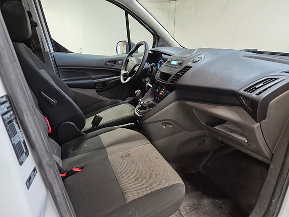 Ford Transit Connect 5 of 5