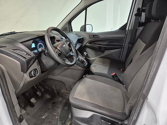 Ford Transit Connect 9 of 9
