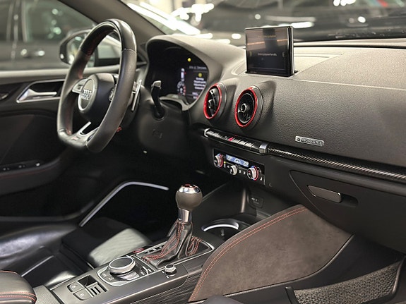 Audi A3 12 of 27
