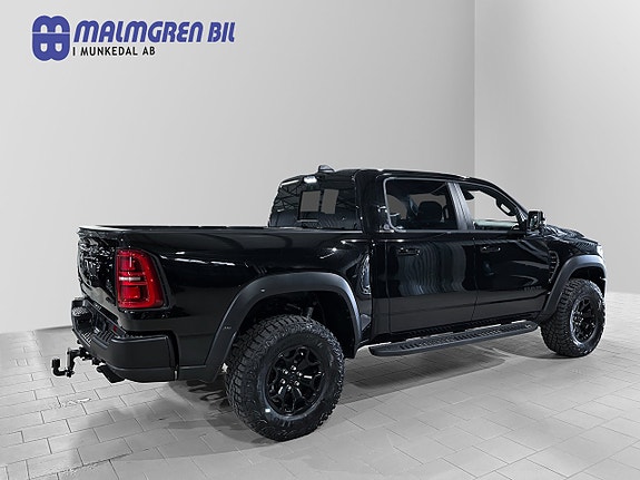 Dodge RAM 1500 3 of 5