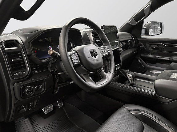 Dodge RAM 1500 8 of 30