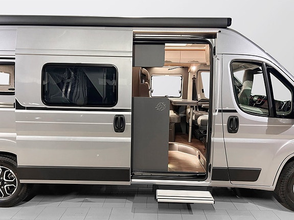 Knaus BOXLIFE 600 ME AUTOMAT ADAPTIV FARTHÅLLARE LÅNGBÄDDAR 4 of 30