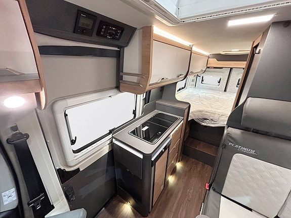 Knaus BOXLIFE 600 ME AUTOMAT ADAPTIV FARTHÅLLARE LÅNGBÄDDAR 11 of 30