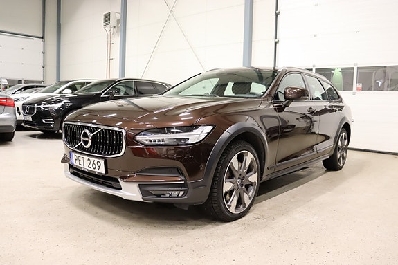 Volvo V90 Cross Country