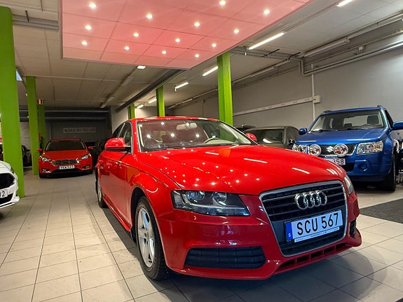 Audi A4 4 of 5