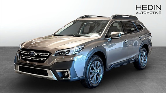 Subaru Outback 2 of 12