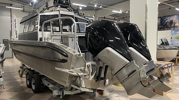 Arronet 30 Surprise Work / 2 x Mercury Verado V8-300