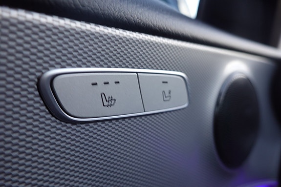 Mercedes-Benz E220 15 of 21