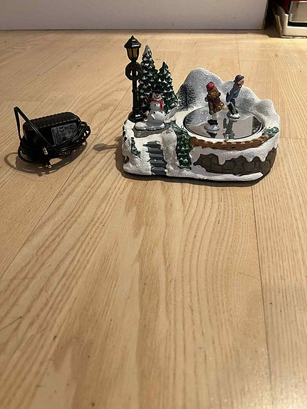 Product image 1 of 2