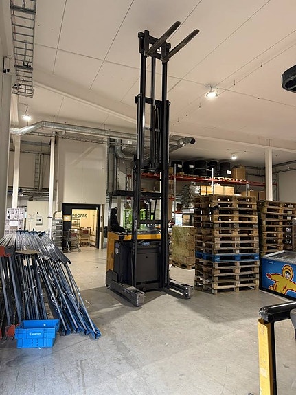 Skjutstativ Atlet UMS160DTFVRE725, 7,25m lyfthöjd