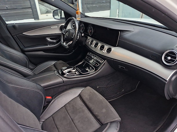 Mercedes-Benz E220 d 12 of 18