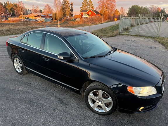 Volvo S80 12 of 26