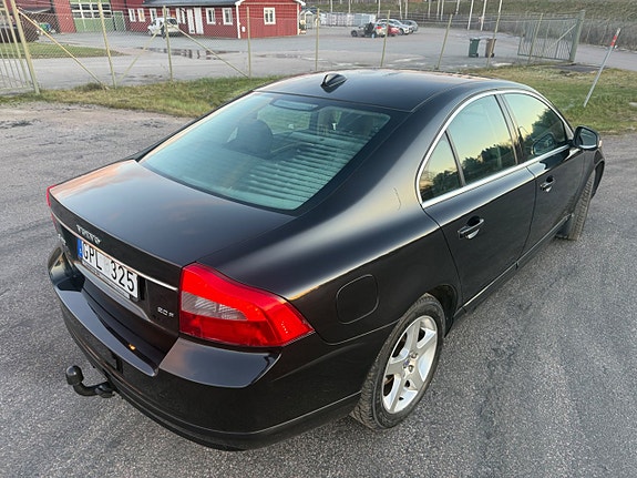 Volvo S80 9 of 26