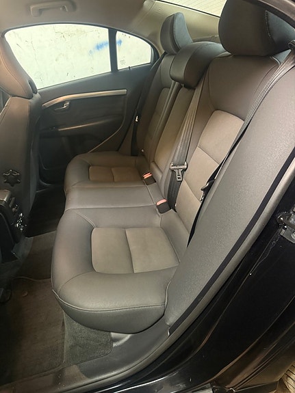 Volvo S80 17 of 26
