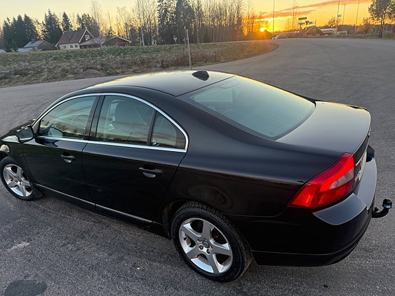 Volvo S80 6 of 26