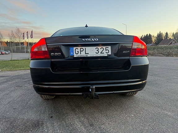 Volvo S80 8 of 26