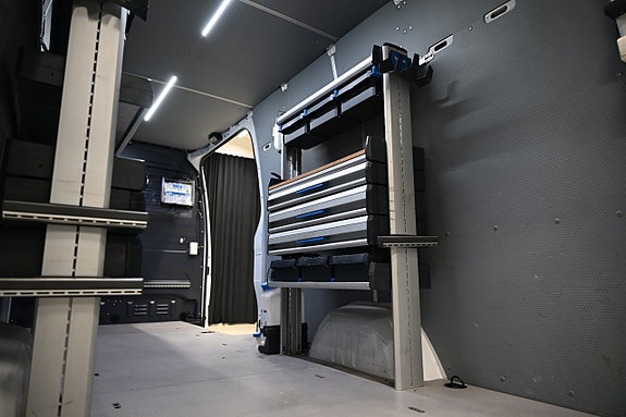 Mercedes-Benz Sprinter 319 5 of 30