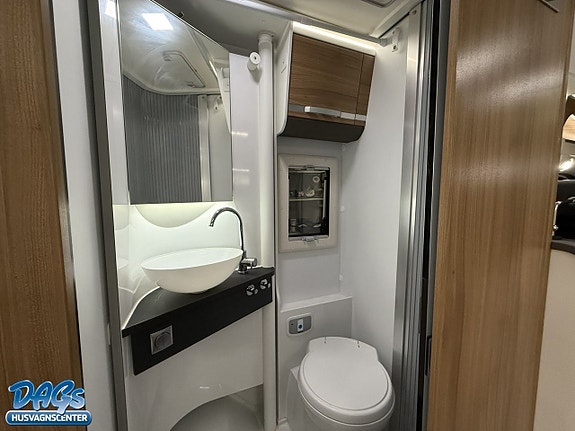 Adria Matrix 600 SL  AXESS 14 of 18