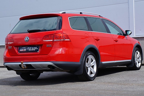 Volkswagen Passat Alltrack 6 of 21
