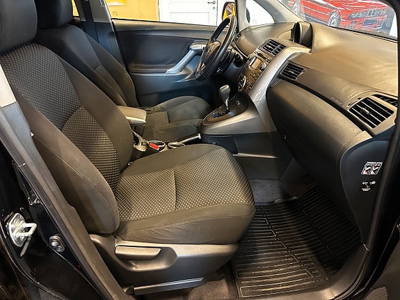 Toyota Verso 11 of 23