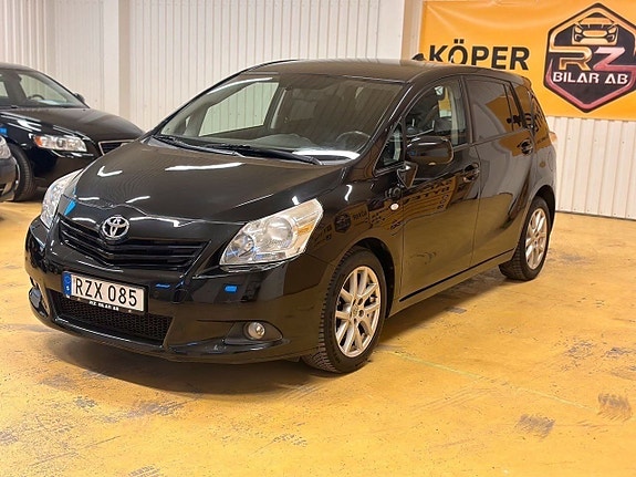Toyota Verso 3 of 5