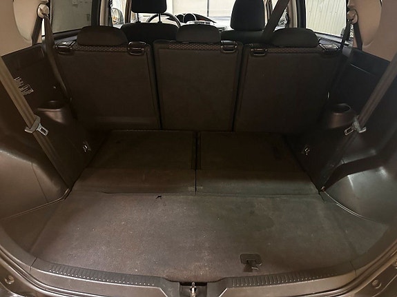 Toyota Verso 23 of 23