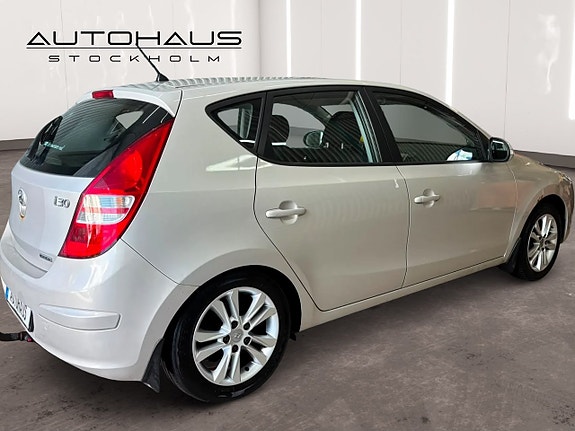 Hyundai i30 4 of 22